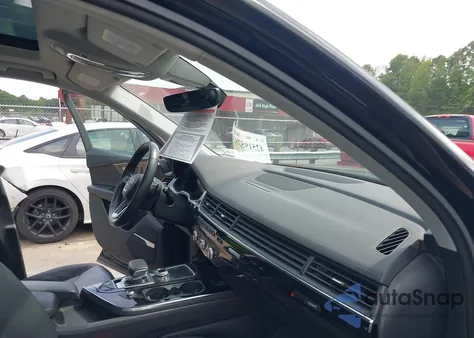 2019 Audi Q7 55 Premium/55 Se Premium из США, поврежденный, VIN WA1LAAF77KD043812